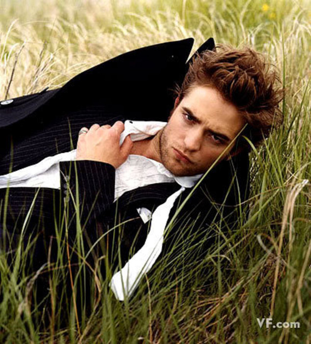 Robert Pattinson em fotos sensuais Robert Pattinson em fotos sensuais